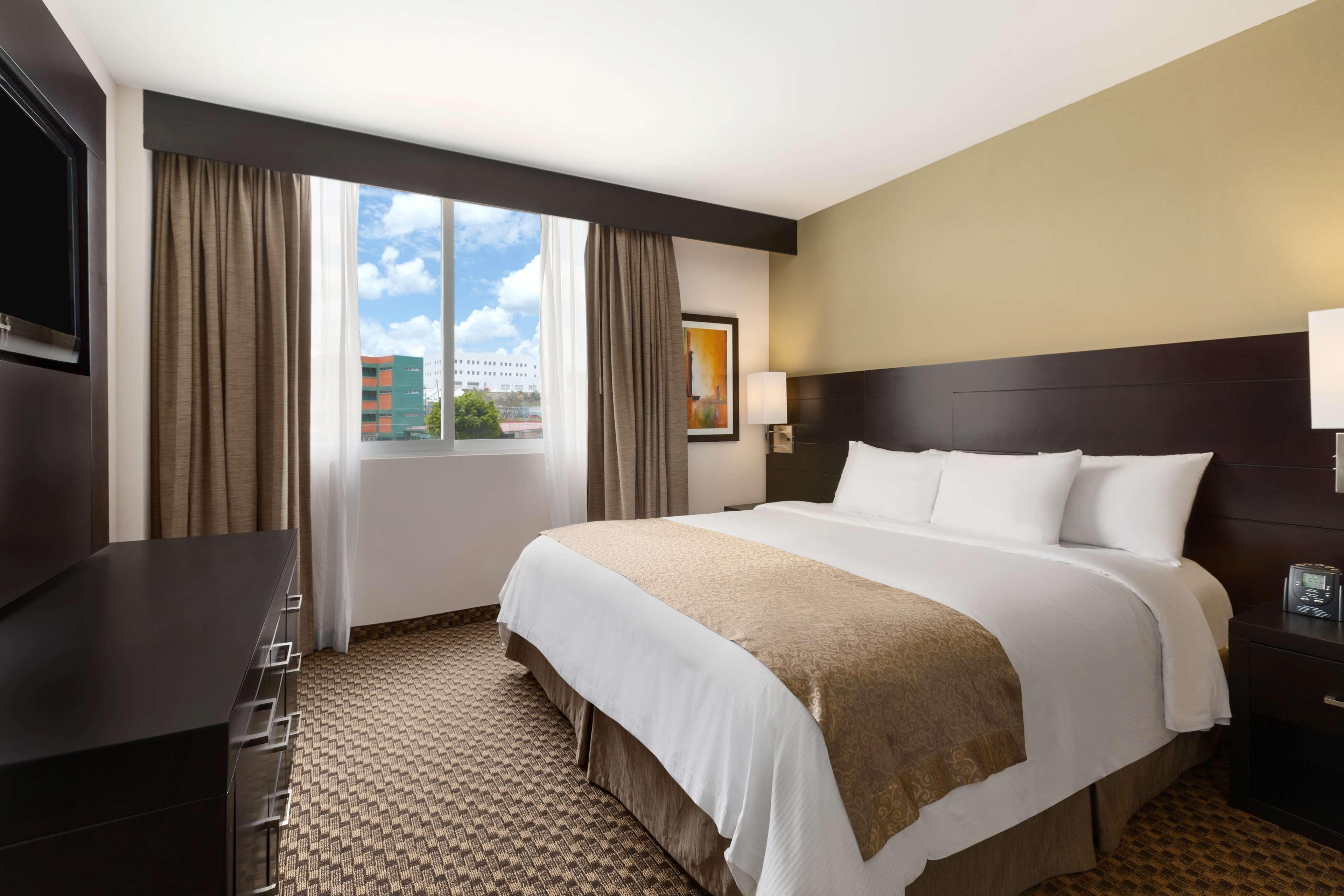 Hotel Doubletree By Hilton