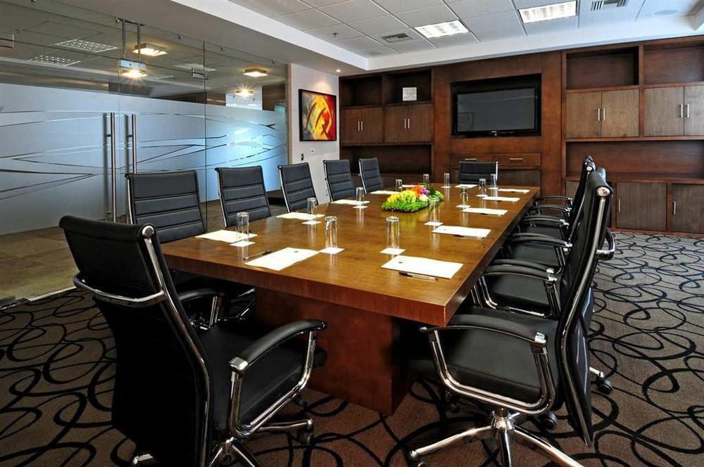 Doubletree By Hilton 4*